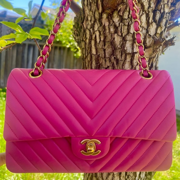 Chanel Chevron Double Flap Medium hot pink with gold hardware - Picture 3 of 11